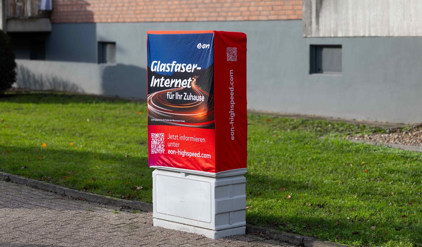 Hier ist ein Verteilerschrank zu sehen.